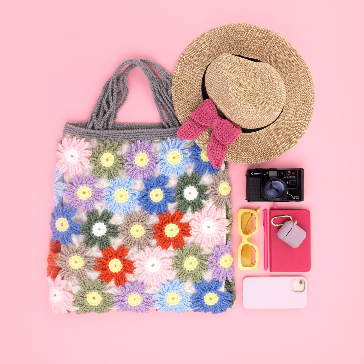 Crochet Bag made in Red Heart Super Saver 5g Kits Yarn