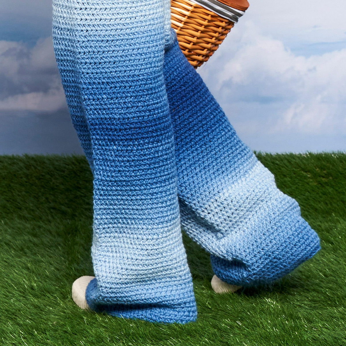 Crochet Pant made in Red Heart Yarn