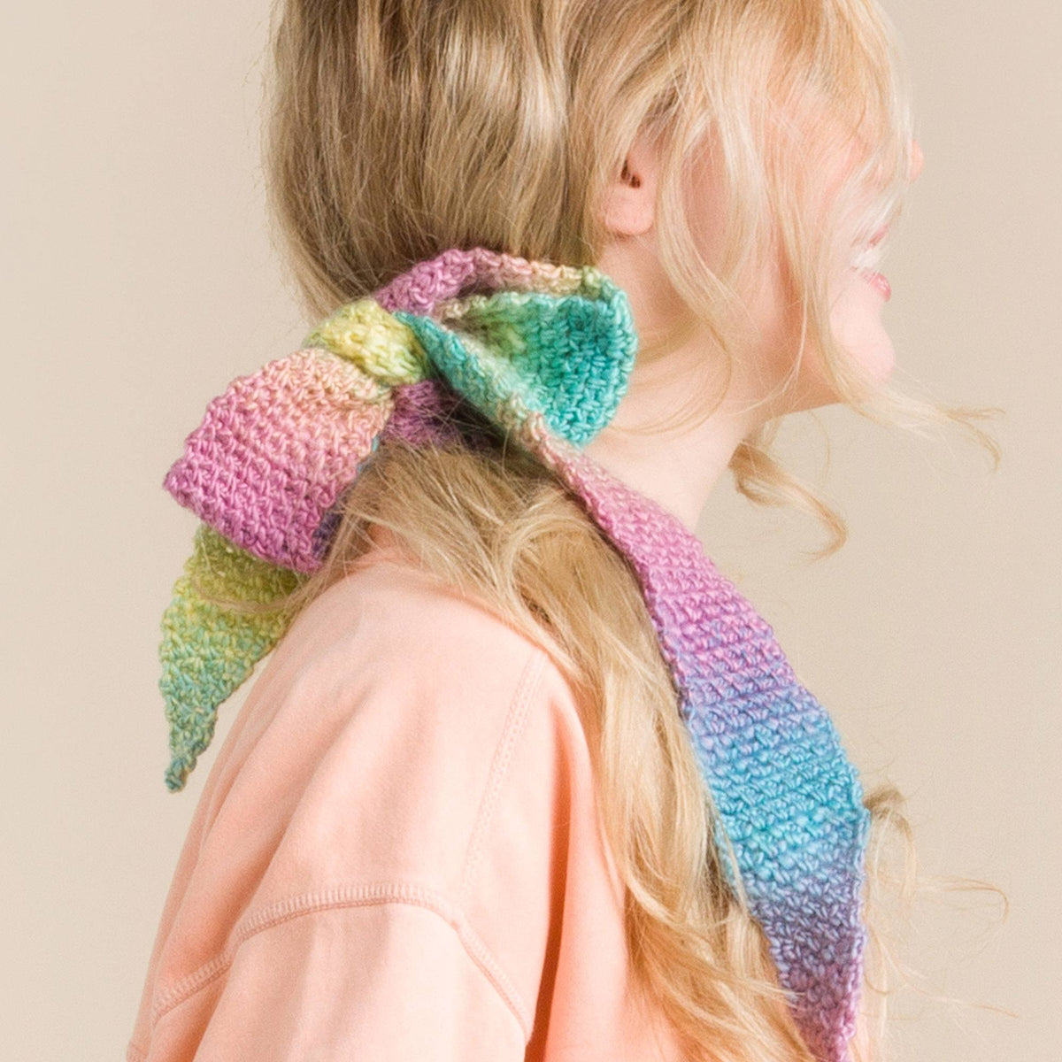 Crochet Bow made in Red Heart Yarn