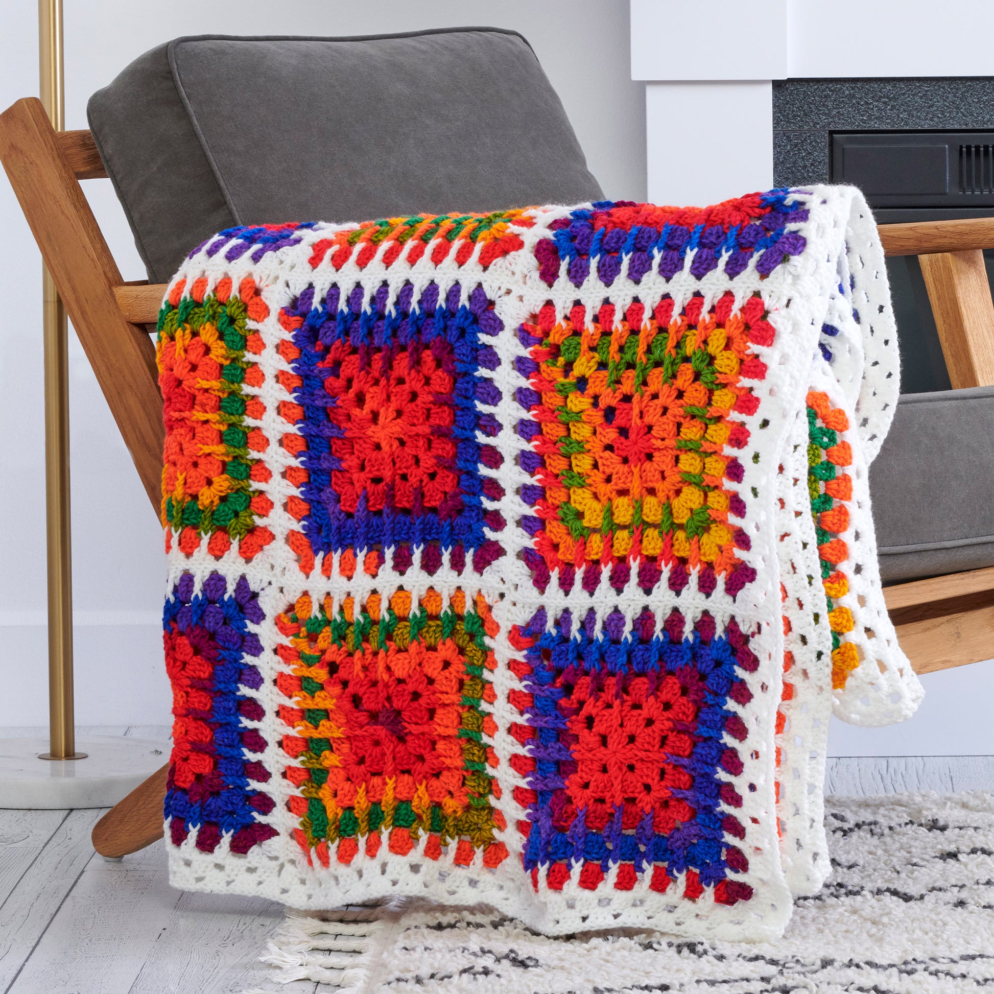 Free Red Heart Puff Granny Crochet Blanket Pattern
