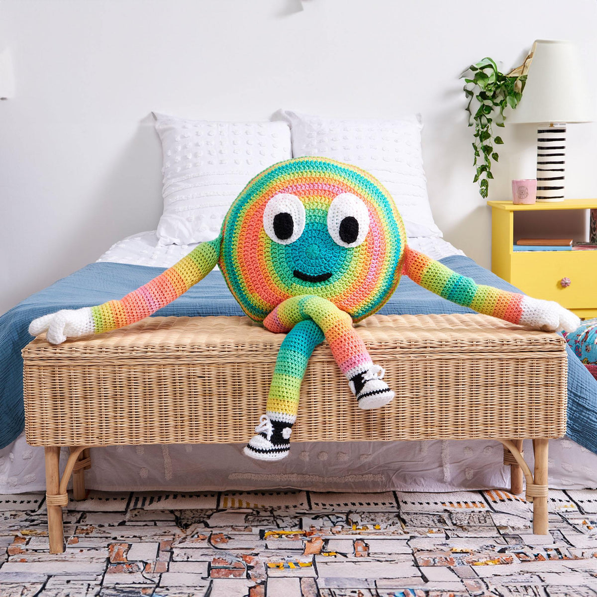 Crochet Pillow made in Red Heart Yarn