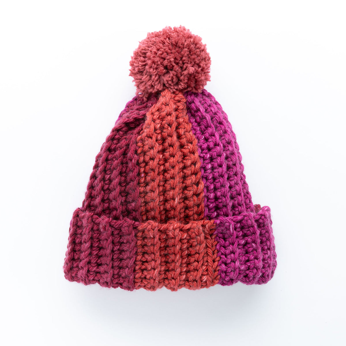 Crocheted beanie with a pom-pom, Version 3