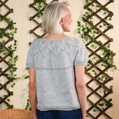 Red Heart Round Dance of Leaves Knit Top Red Heart Round Dance of Leaves Knit Top