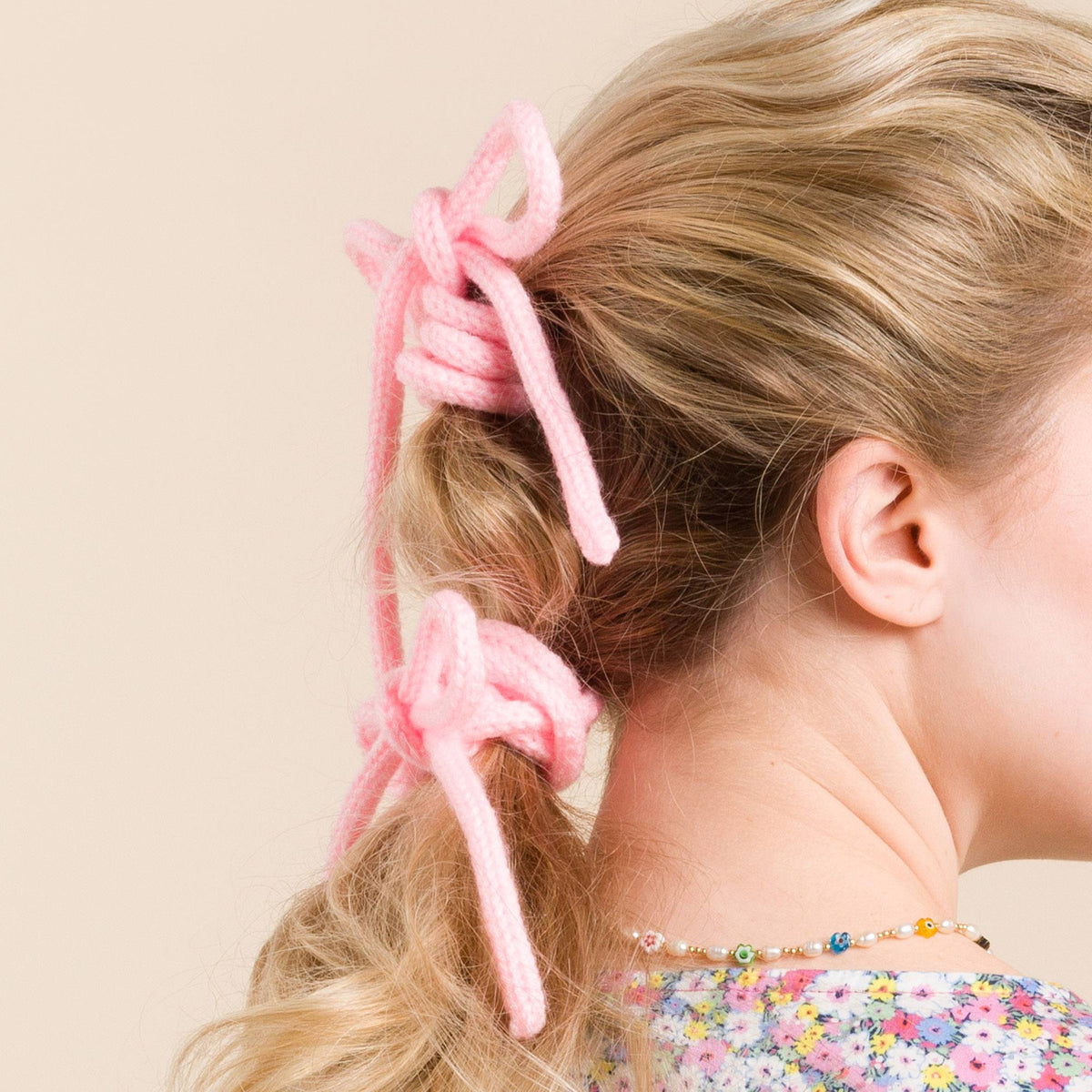 Craft Bow made in Red Heart Super Saver 5g Kits Yarn