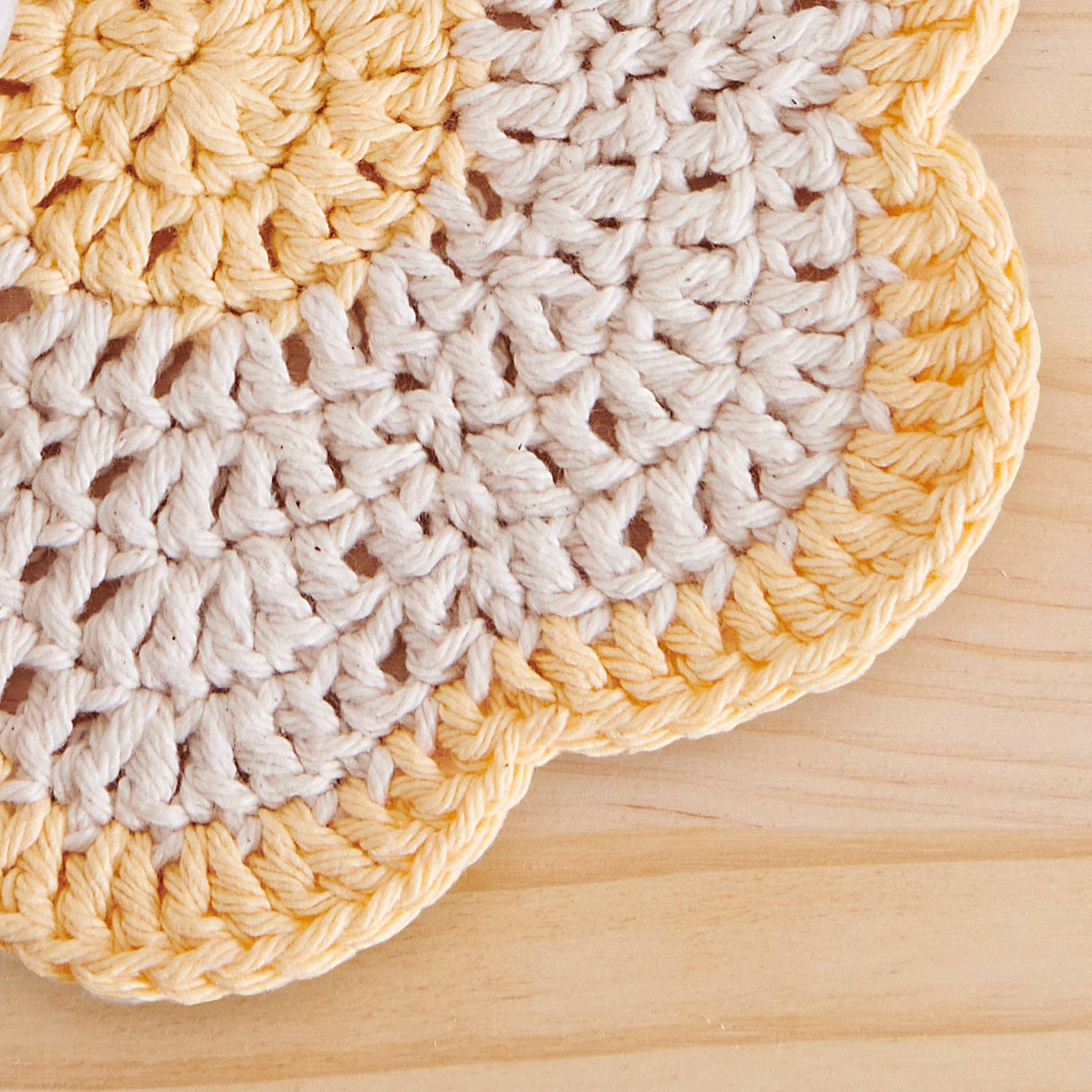 Free Lily Daisy Do Crochet Dishcloth Pattern