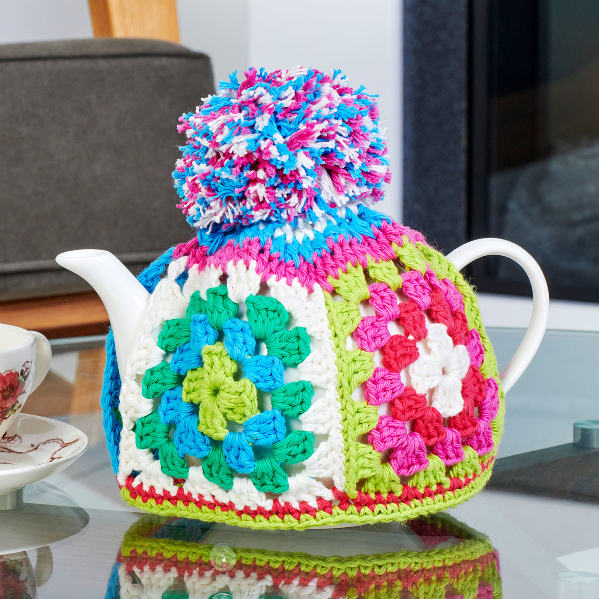 Crochet Teapot Cover made in Lily Super Size Yarn