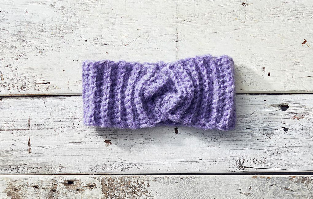 Good Housekeeping Stitch Club Cozy Twisted Crochet Headband Tutorial