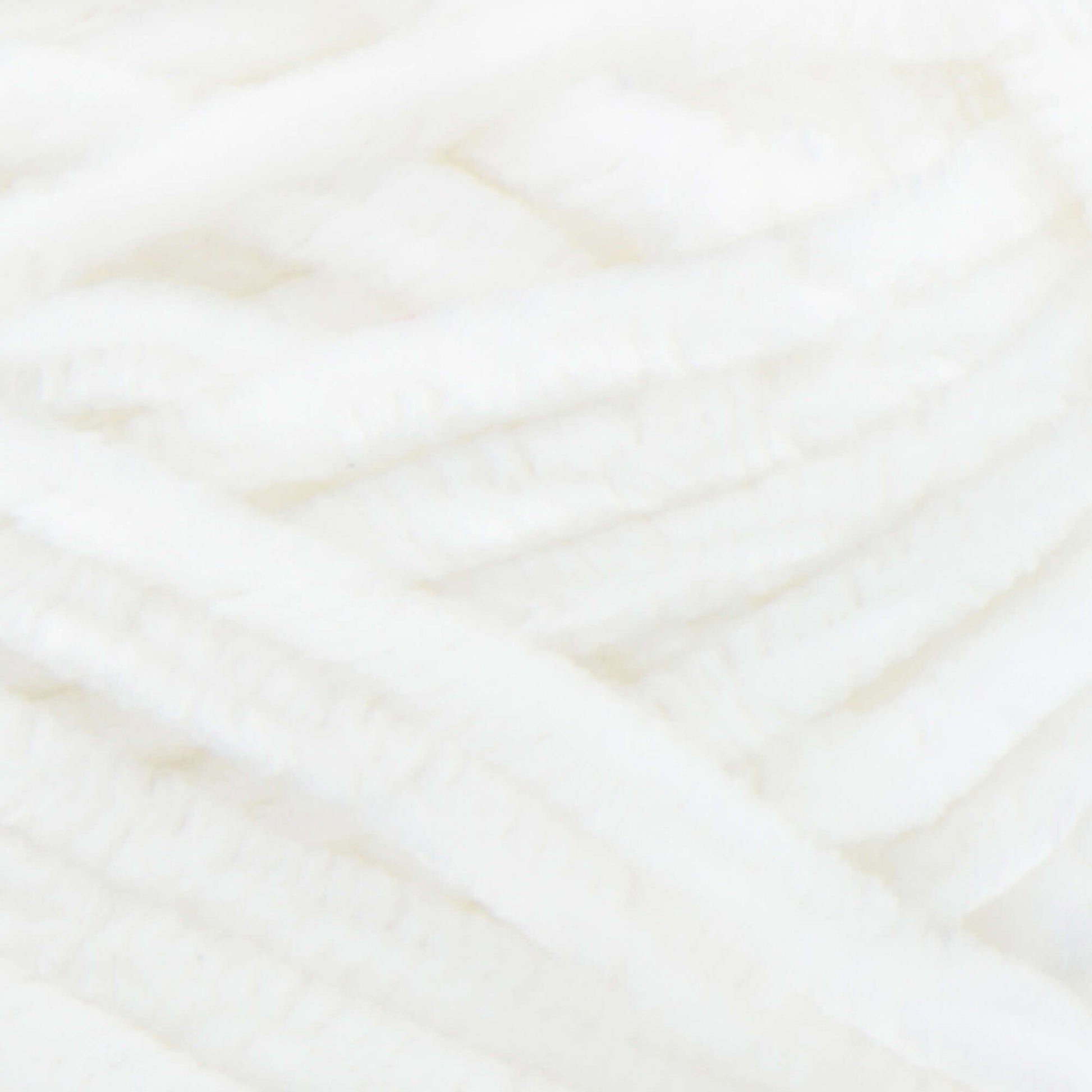 Bernat Velvet Yarn 100% Polyester Luxuriously Soft for Velvety Projects for  Home Knit, Crochet, Lush Blankets or Statement Pillows -  Norway