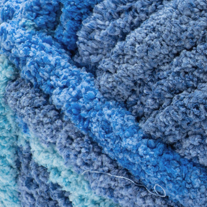 Bernat Blanket Extra Thick Yarn (600g/21.2oz) Blue Raspberry
