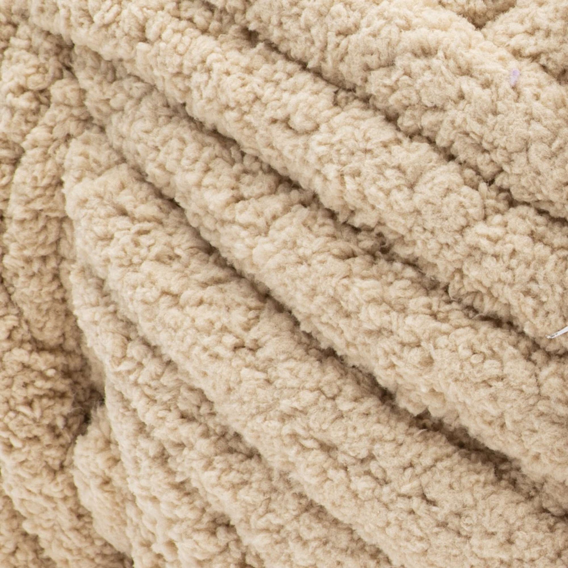 Bernat Blanket Extra Thick Yarn (600g/21.2oz) Bone