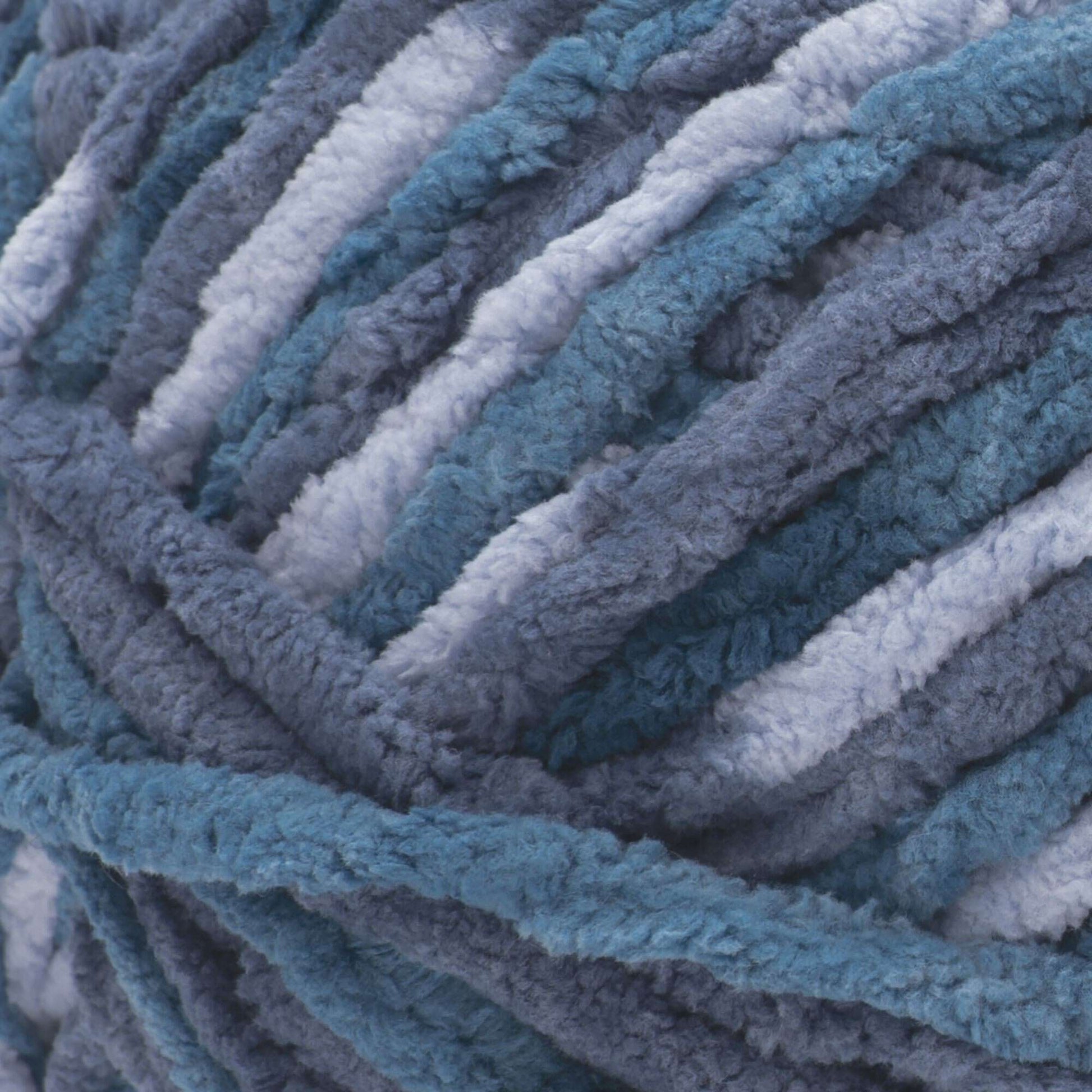 Bernat Blanket Yarn (300g/10.5oz) Cozy Blue