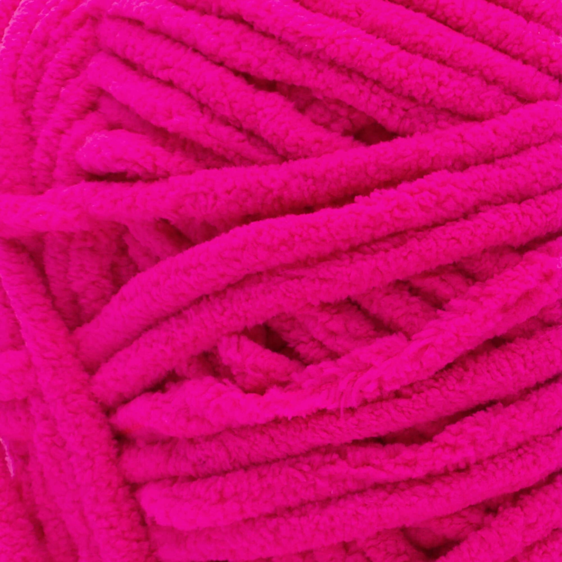 Bernat Blanket Brights Yarn (300g/10.5oz) Bright Pink