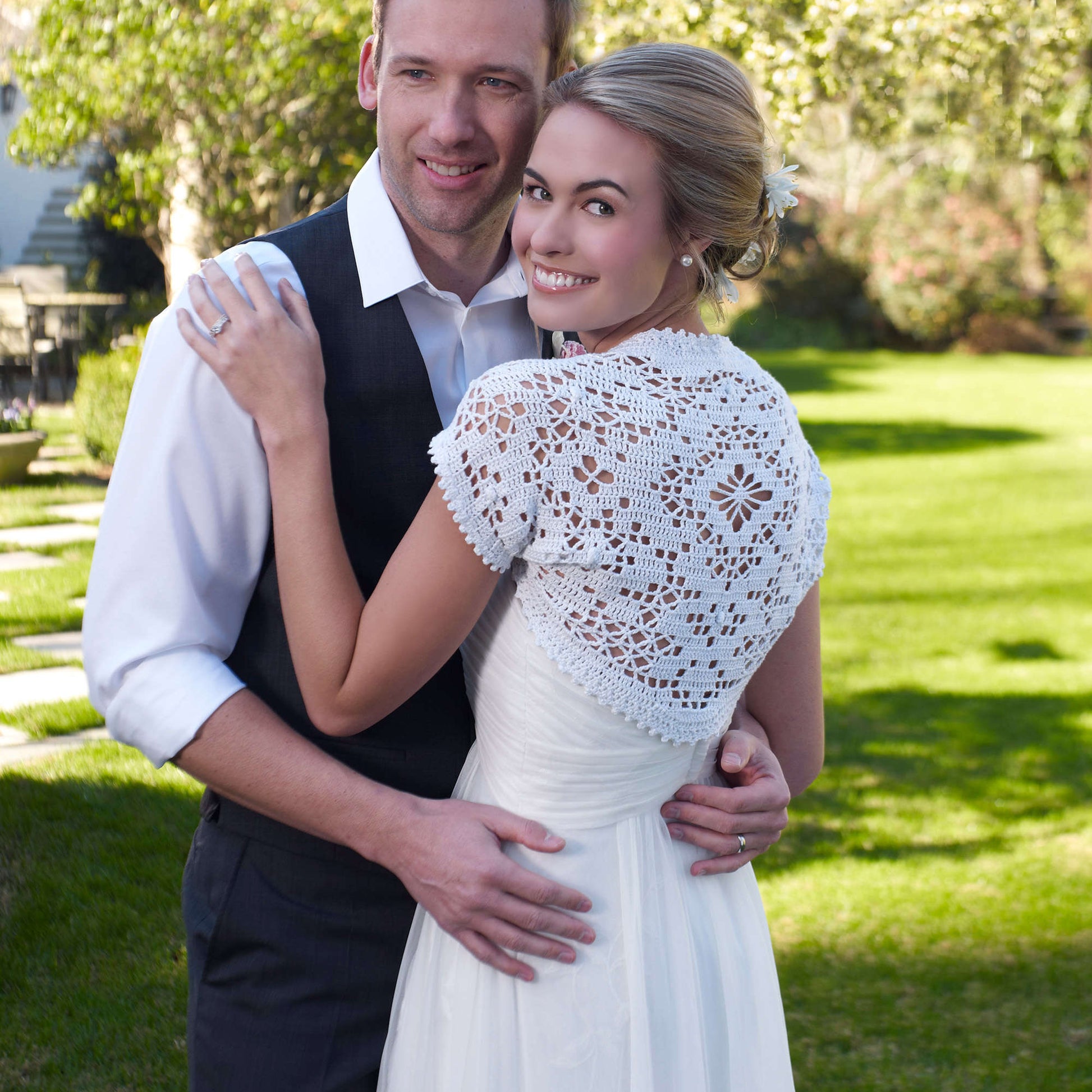Free Aunt Lydia's Bridal Shrug Crochet Pattern Yarnspirations