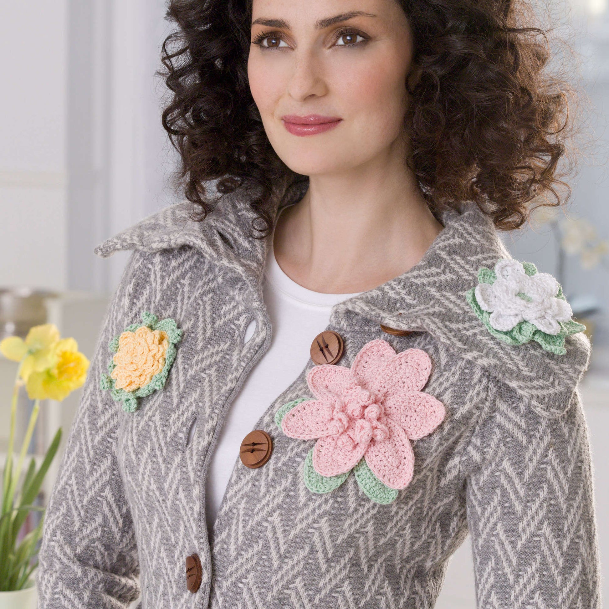 Free Aunt Lydia's Bodacious Flowers Crochet Pattern
