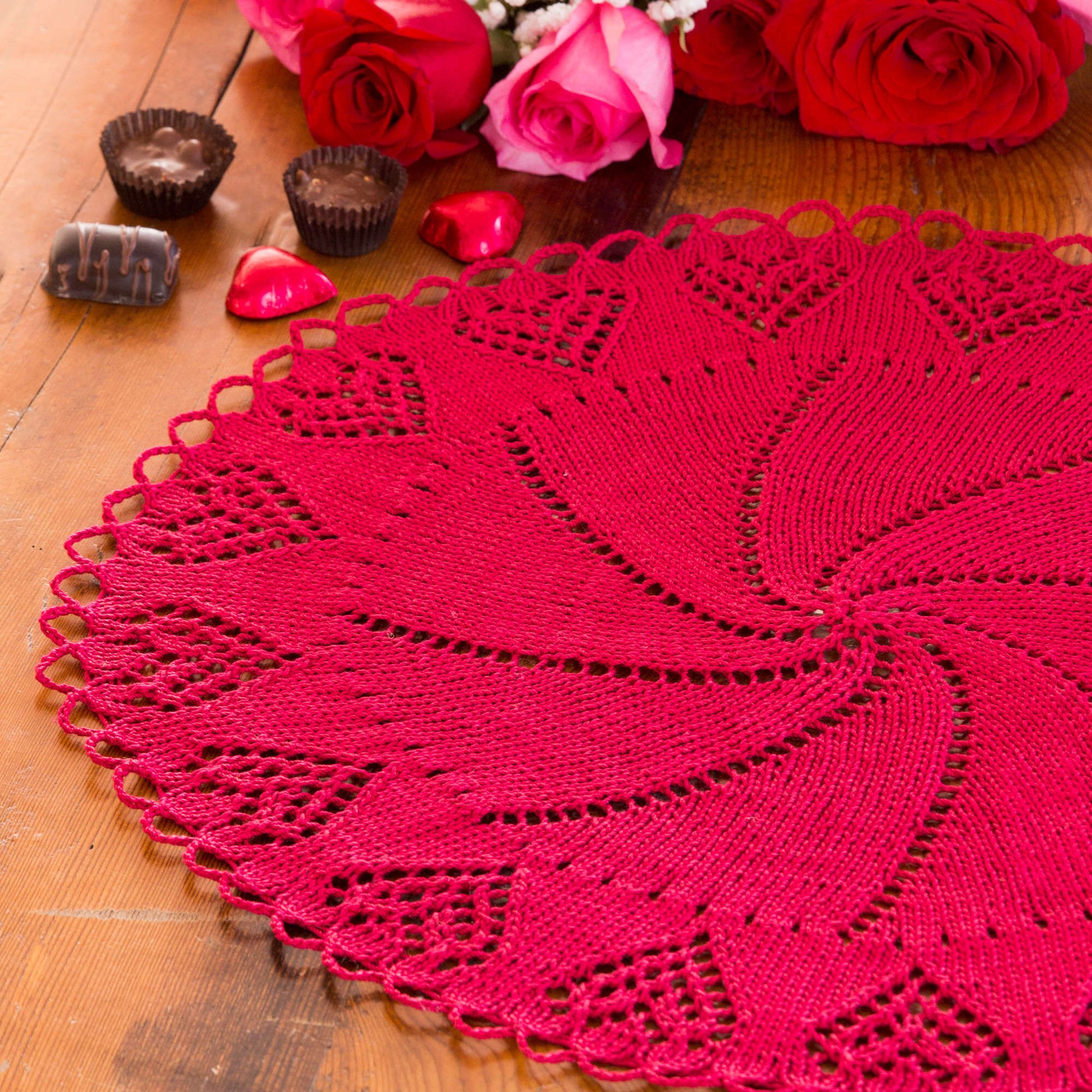 Free Aunt Lydia's Knit Valentine Heart Doily Pattern