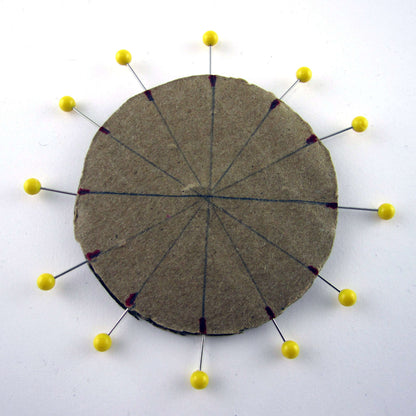 Aunt Lydia's Craft Loop Flower Trim Craft Accessory made in Aunt Lydia's Baker's Cotton yarn