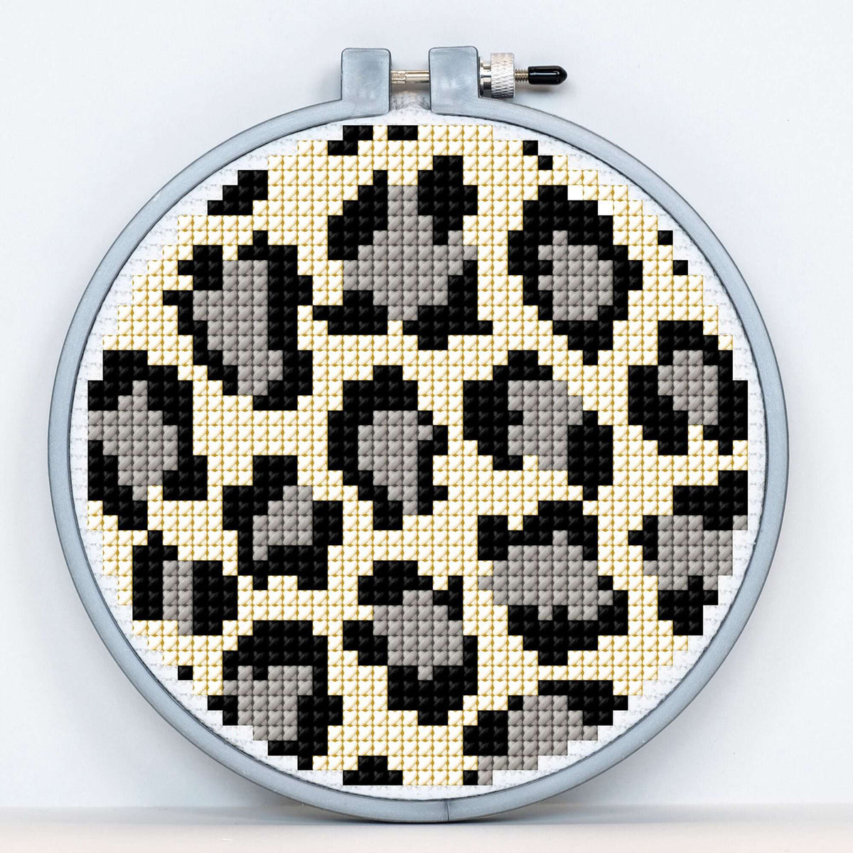 Embroidery Design made in Anchor Embroidery Floss Spools yarn