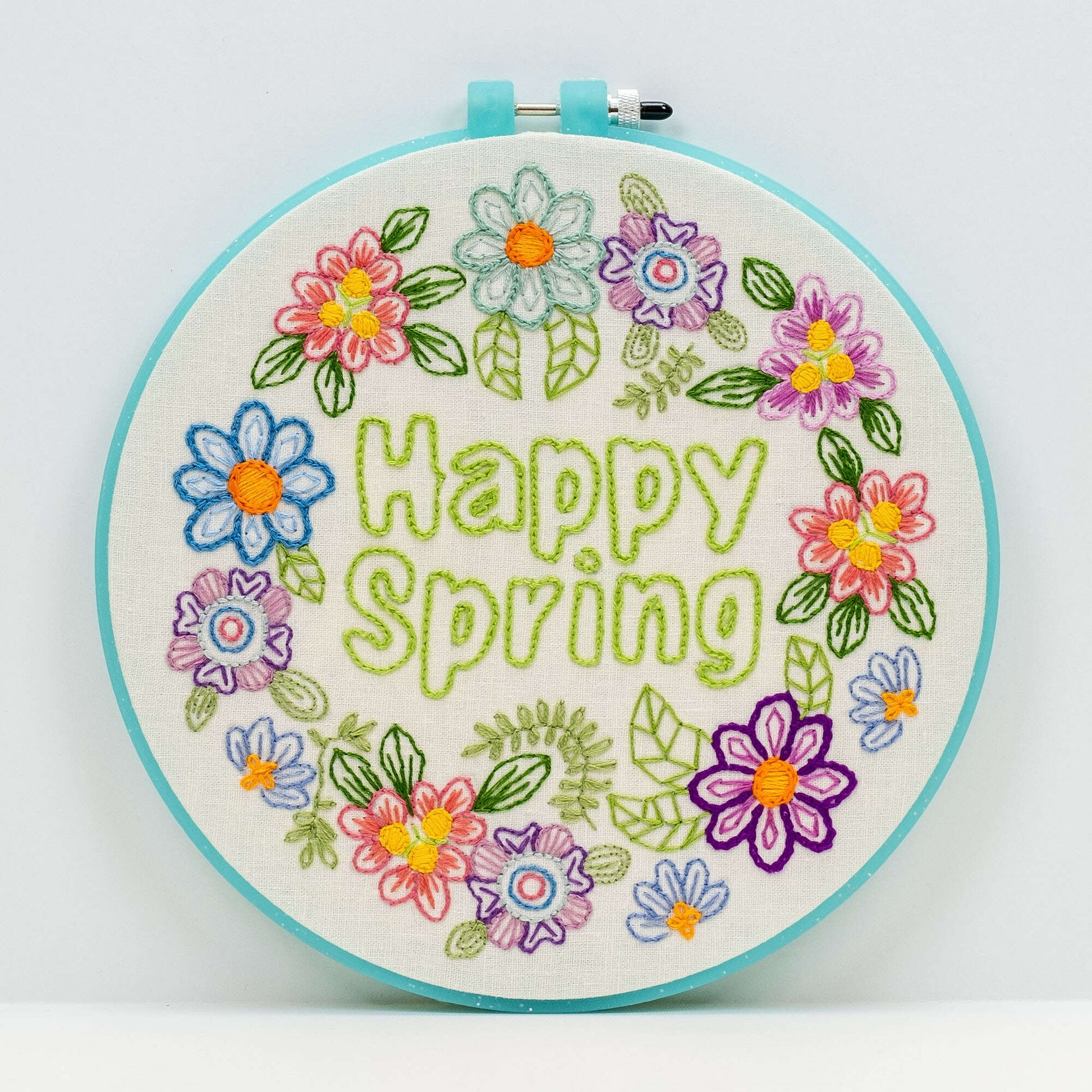 Free Anchor Happy Spring Embroidery Design Pattern | Yarnspirations