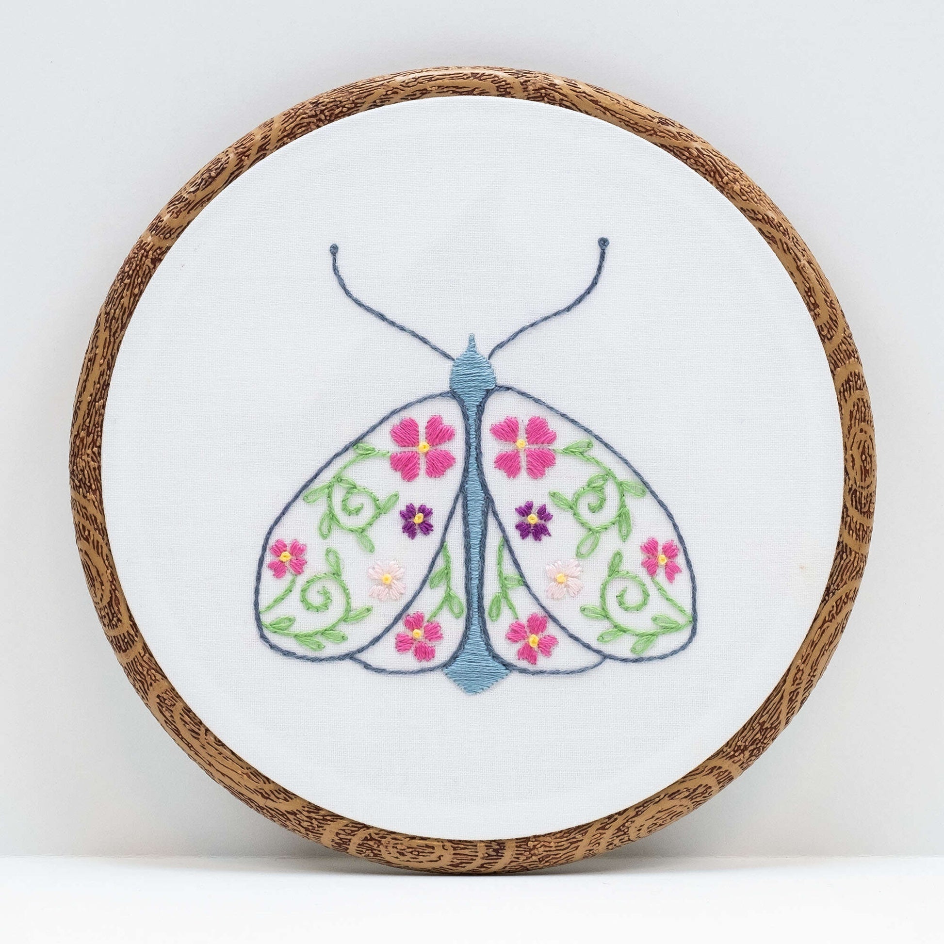 Free Easy Anchor Moth Embroidery Design Embroidery Pattern | Yarnspirations