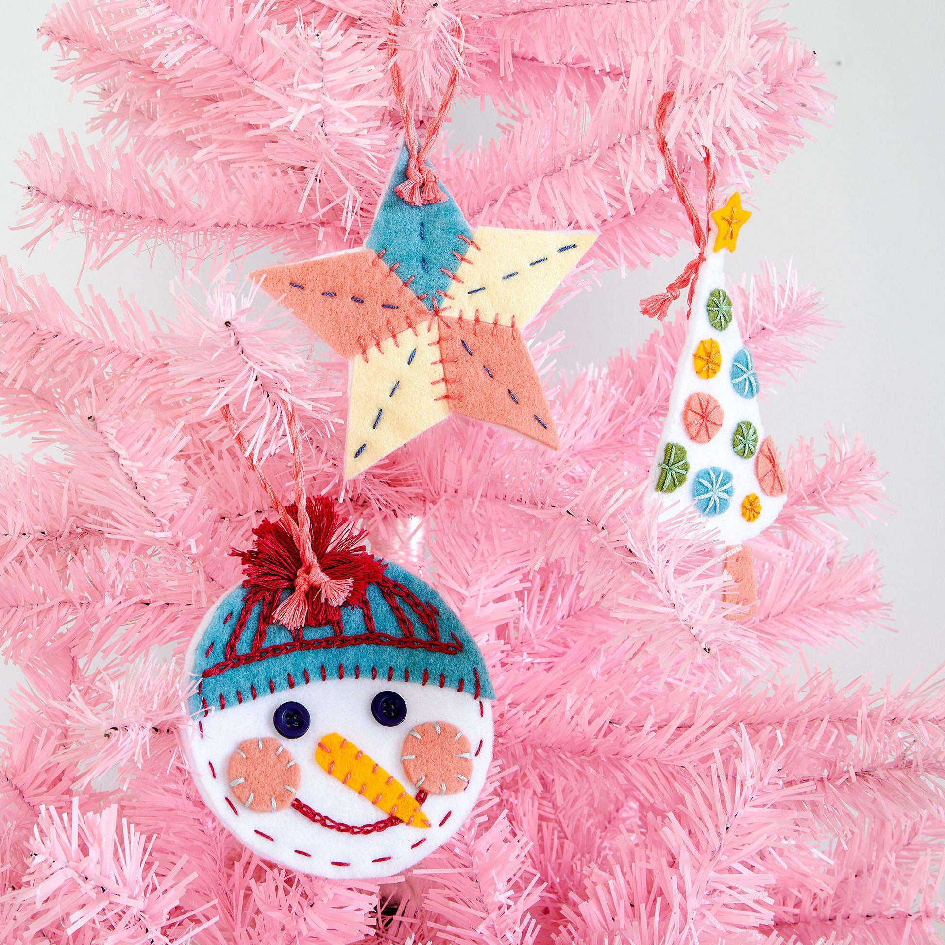 Free Anchor Holiday Felt Ornaments Embroidery Pattern
