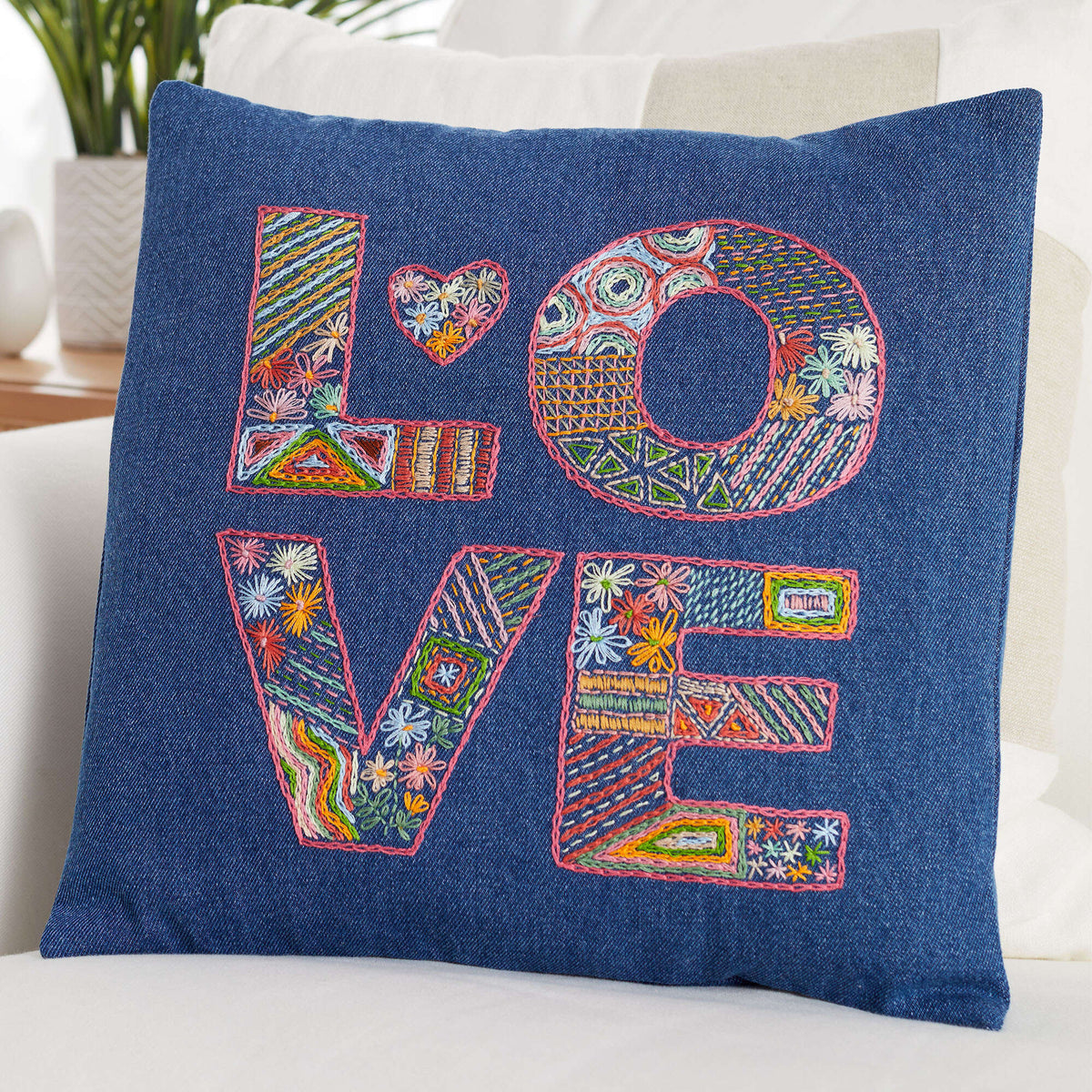 Embroidery Pillow made in Anchor Tapestry Wool yarn