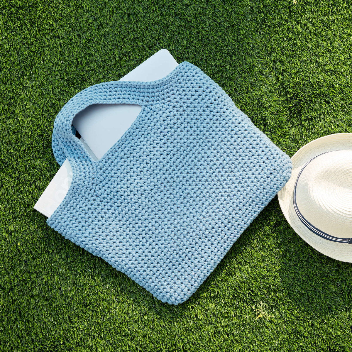 Crochet Bag made in Bernat Maker Home Dec yarn