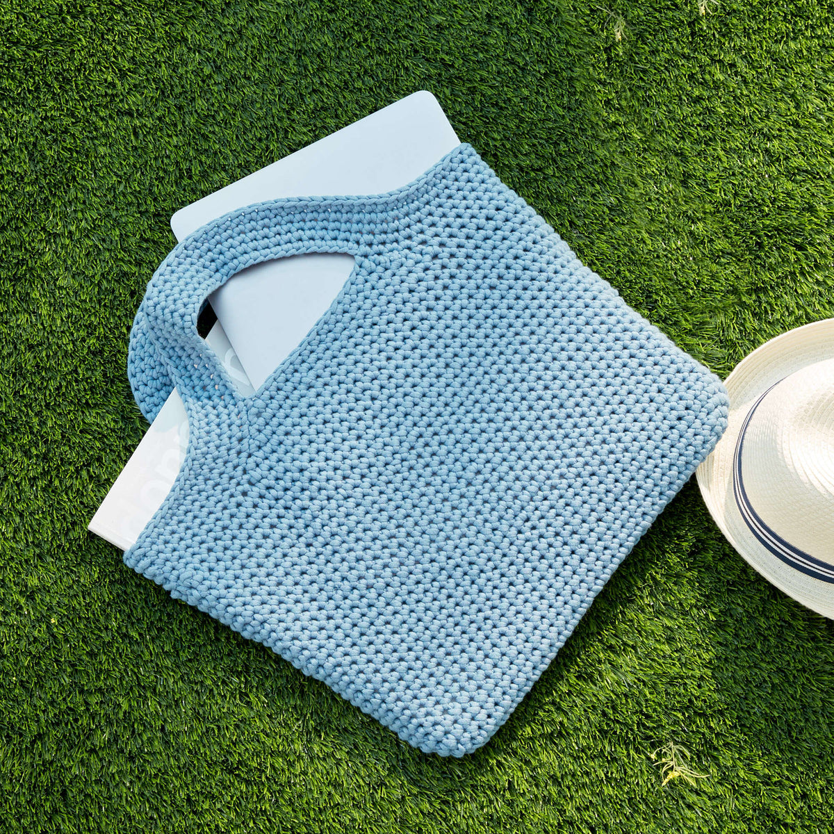 Crochet Bag made in Bernat Maker Home Dec yarn