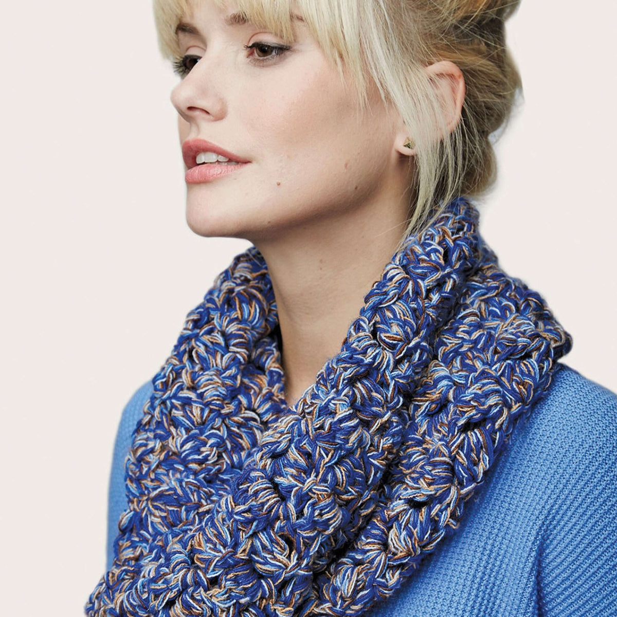 Crochet Cowl made in Bernat Multi-ply yarn