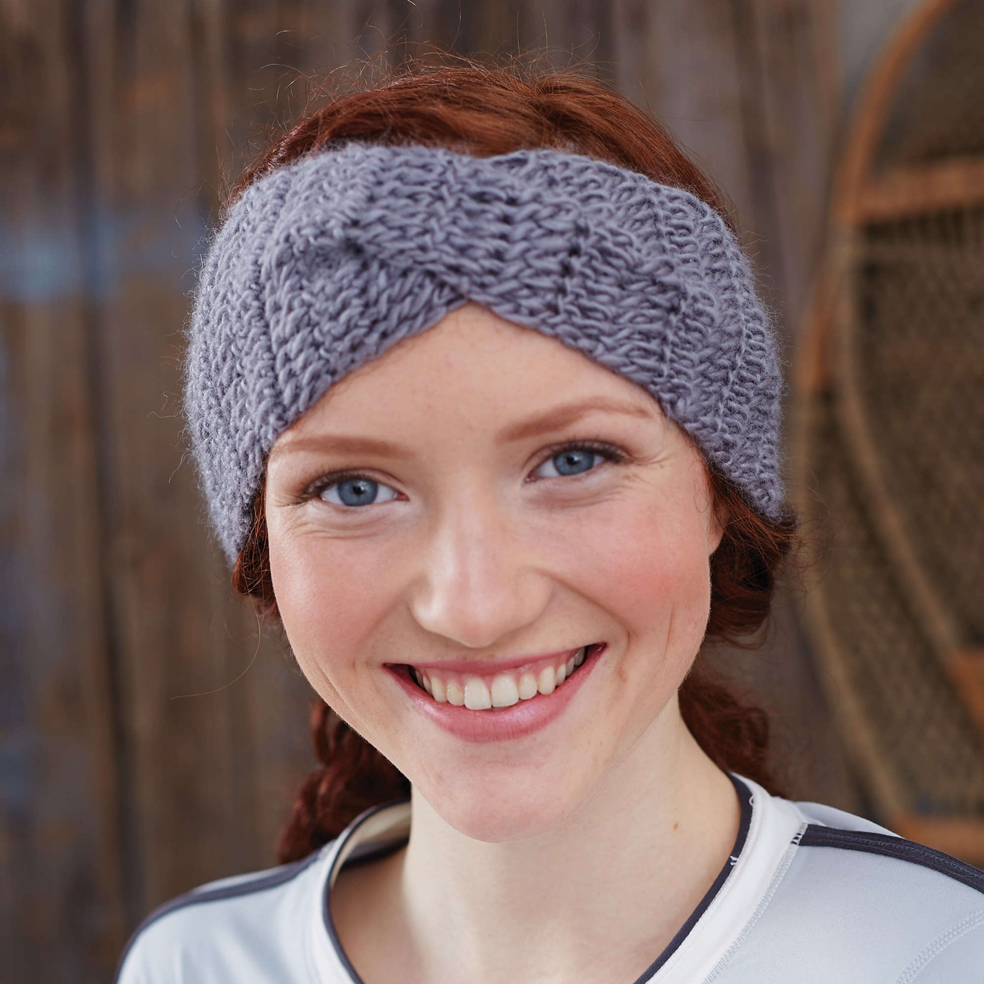 Free Bernat Crochet Twisted Step-Sister Headband Pattern
