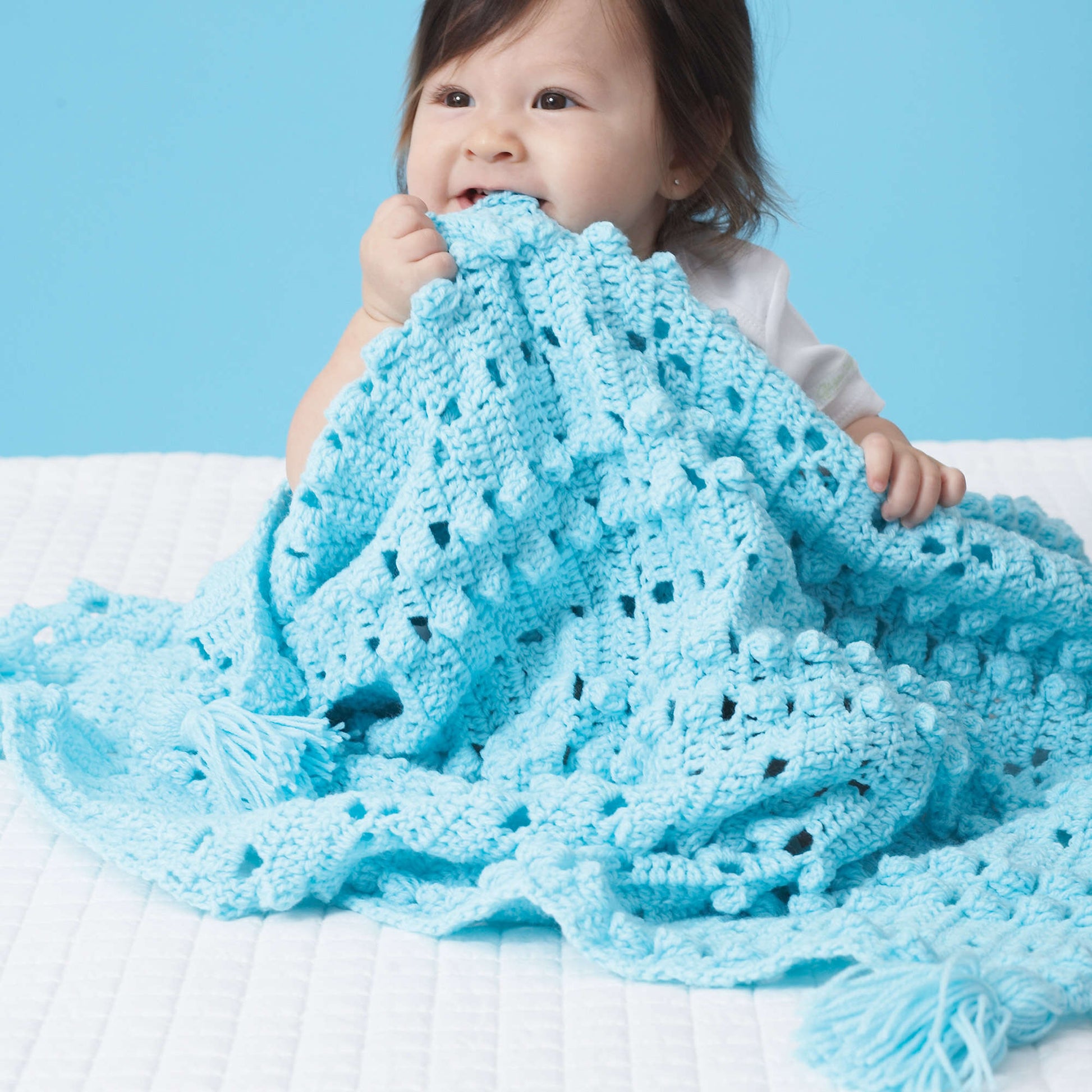 Bernat Textured Crochet Baby Blanket - Daisy Farm Crafts