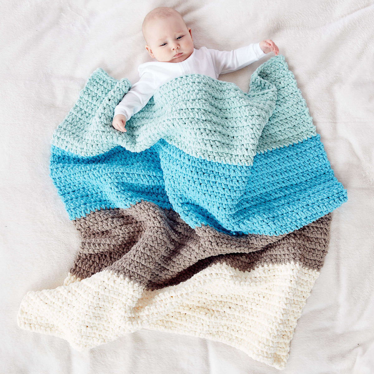 Crochet Blanket made in Bernat Baby Blanket yarn