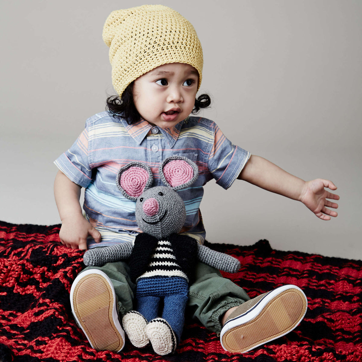 Crochet Blanket made in Bernat Softee Baby Chunky yarn