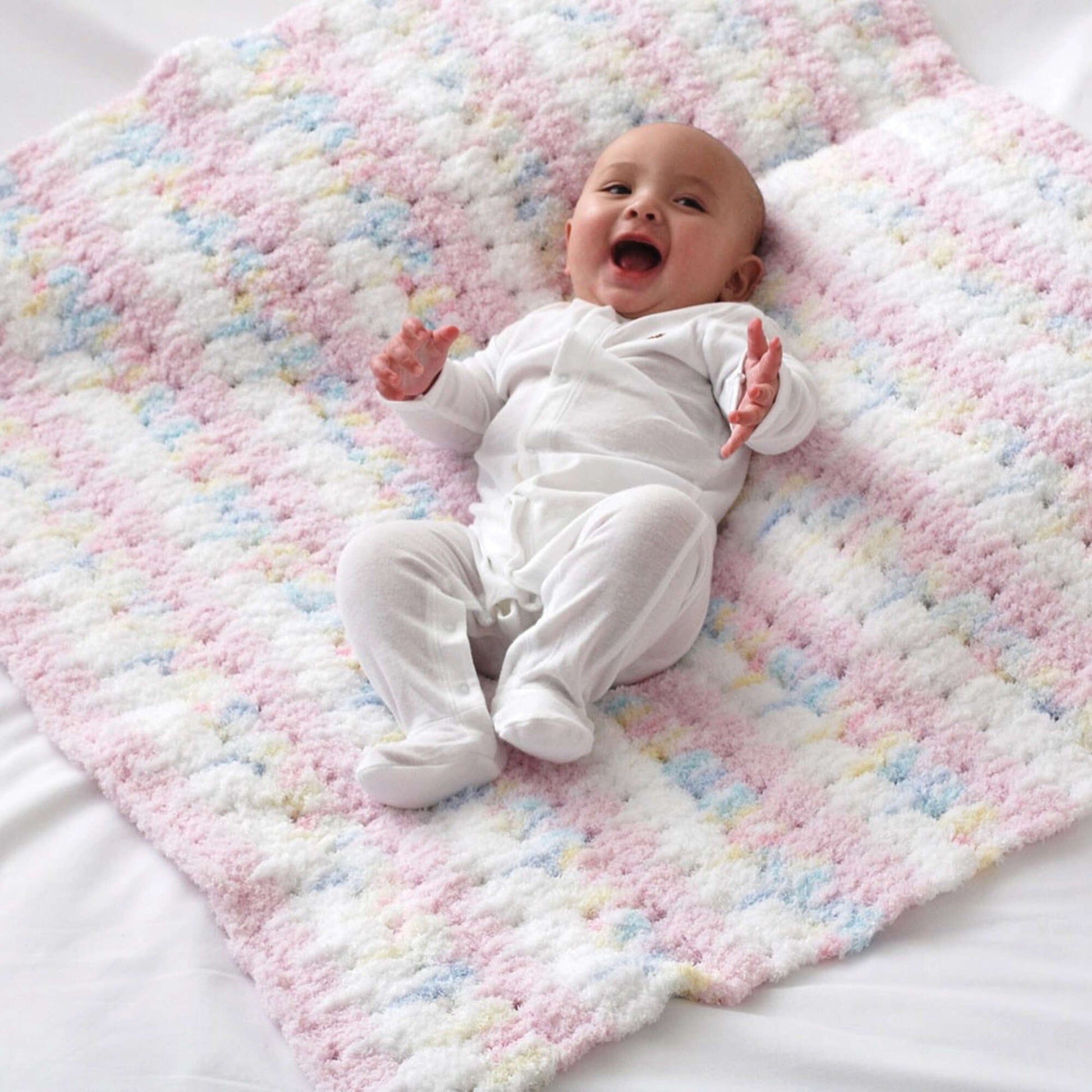 Bernat Clusters Crochet Baby Blanket Crochet Blanket made in Bernat Pipsqueak yarn