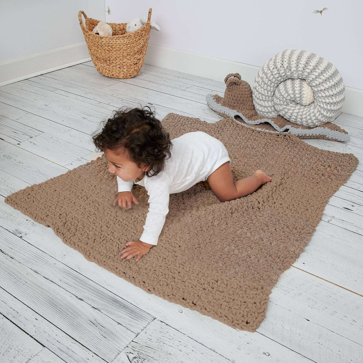 Crochet Blanket made in Bernat Baby Blanket yarn