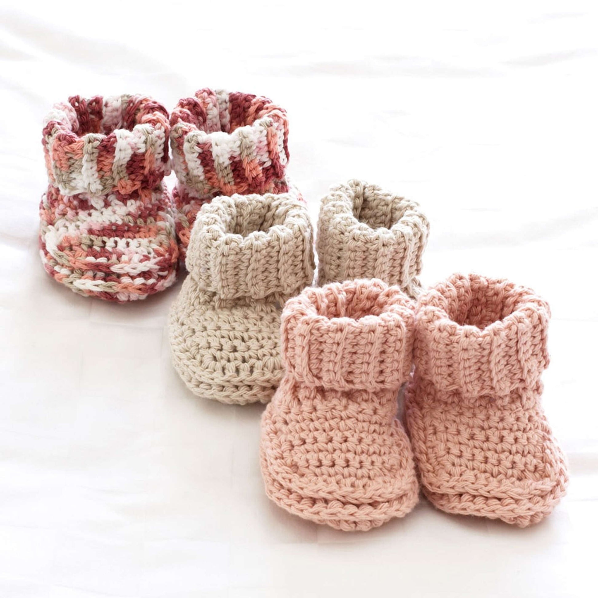 Bernat Baby's Booties Crochet Pattern Tumbleweed