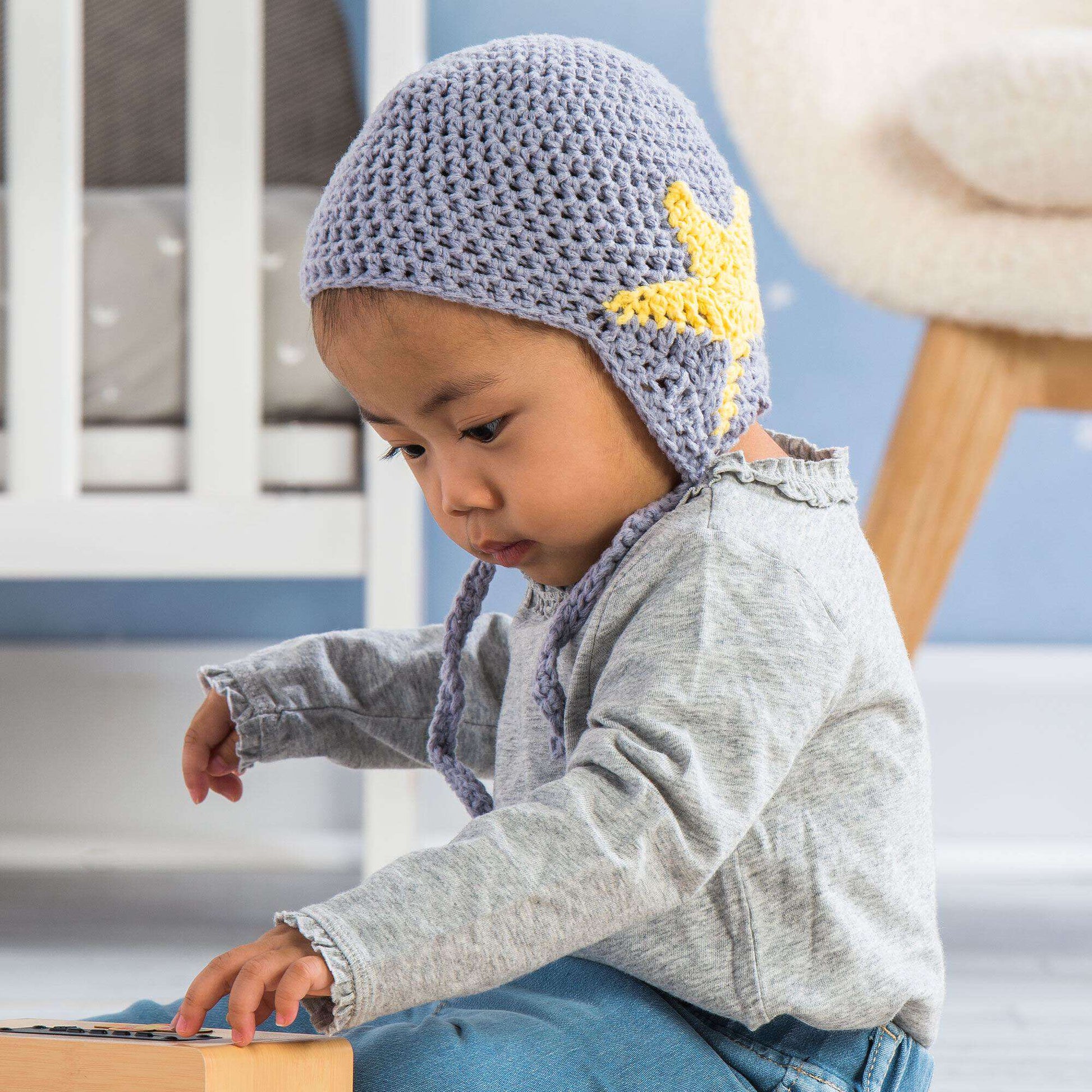 Free Bernat Crochet Star Baby Earflap Hat Pattern