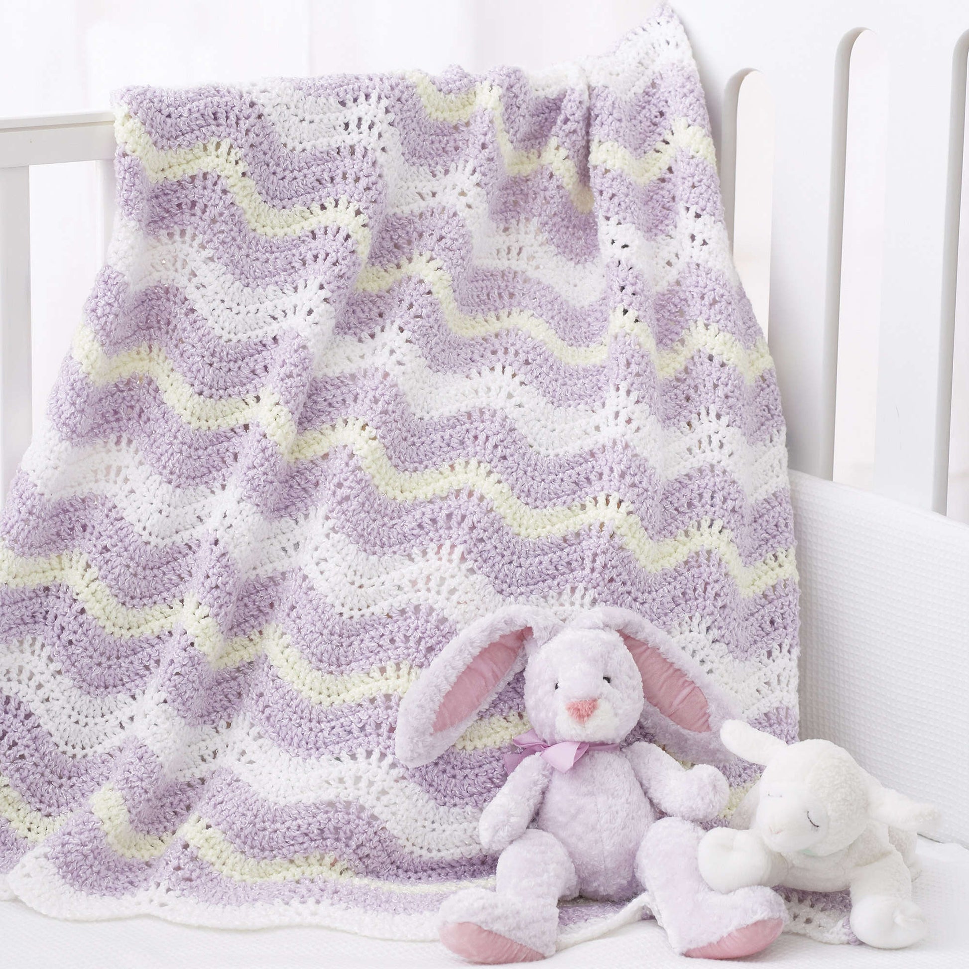 Free Bernat Wavy Ripple Crochet Blanket Pattern