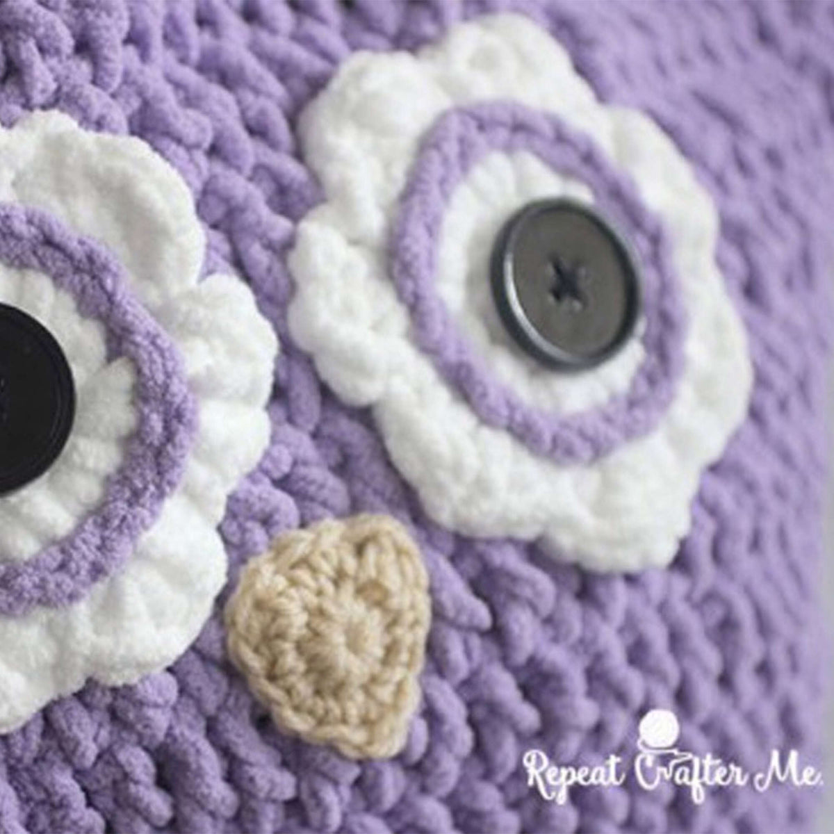 Crochet Pillow made in Bernat Super Value yarn