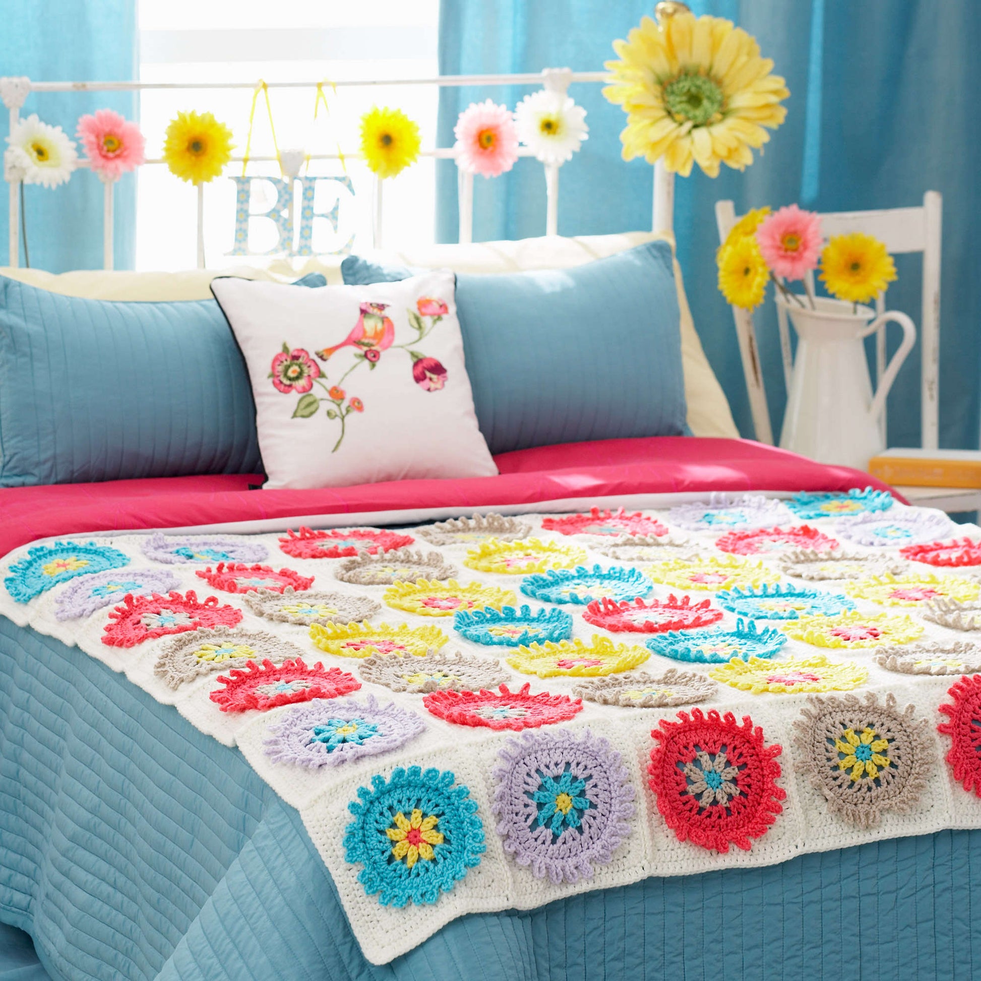 Free Bernat Crochet Colorful Cogs Afghan & Pillow Set Pattern