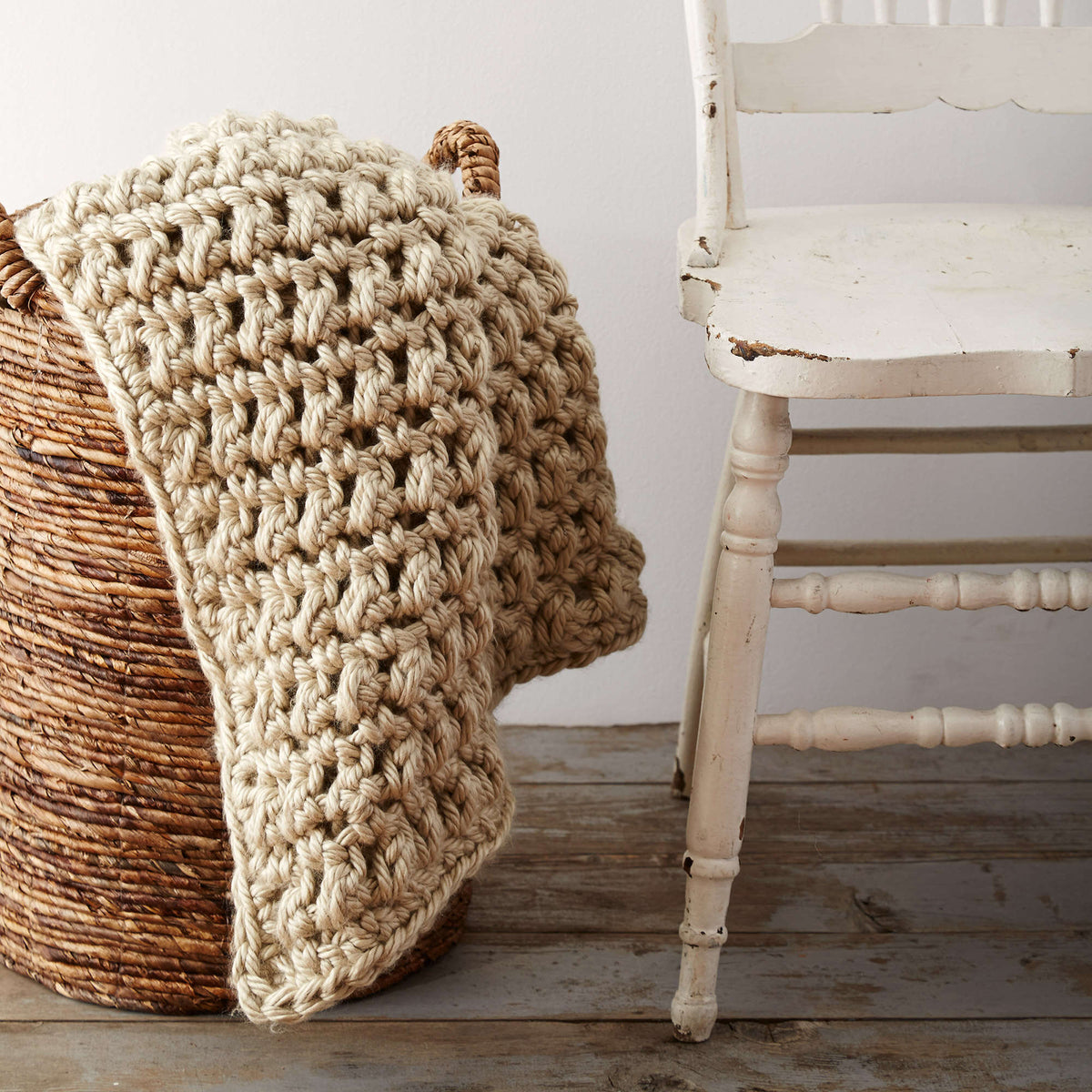 Crochet Blanket made in Bernat Mega Bulky yarn