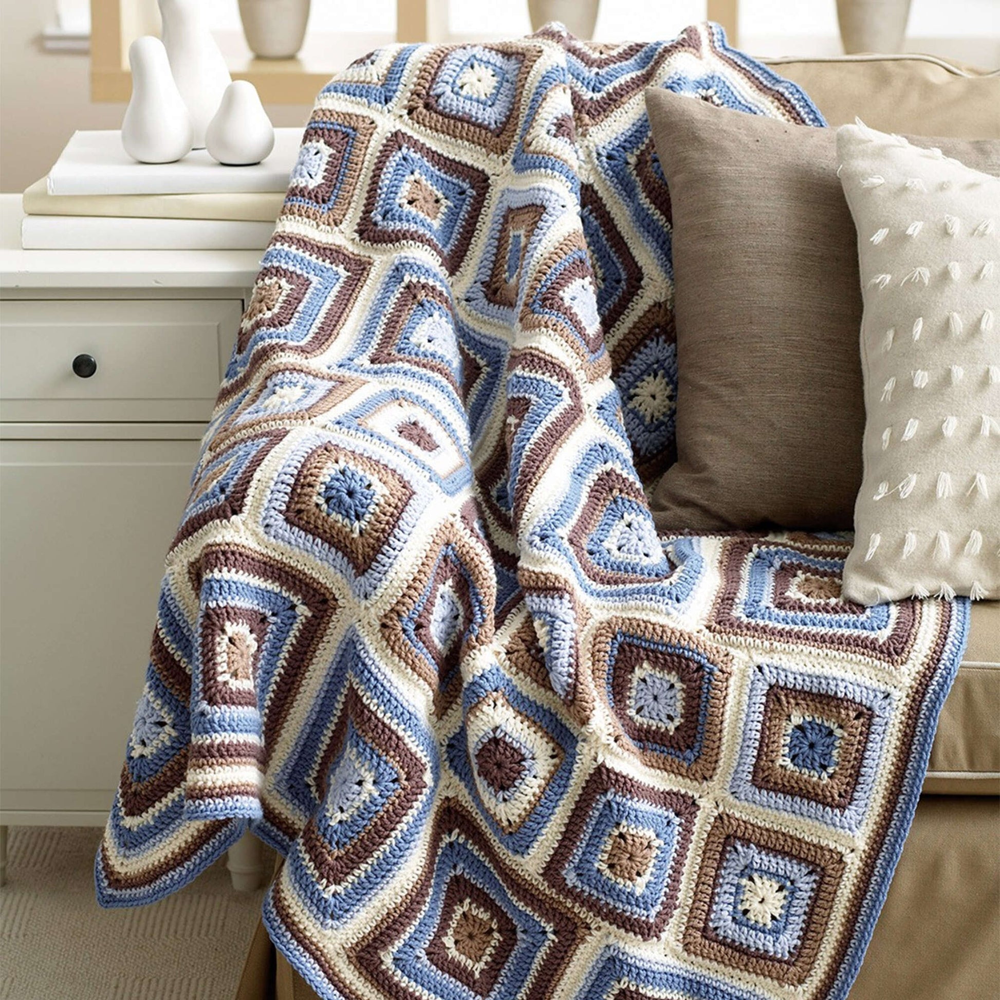 Free Bernat Deco Blocks Crochet Blanket Pattern