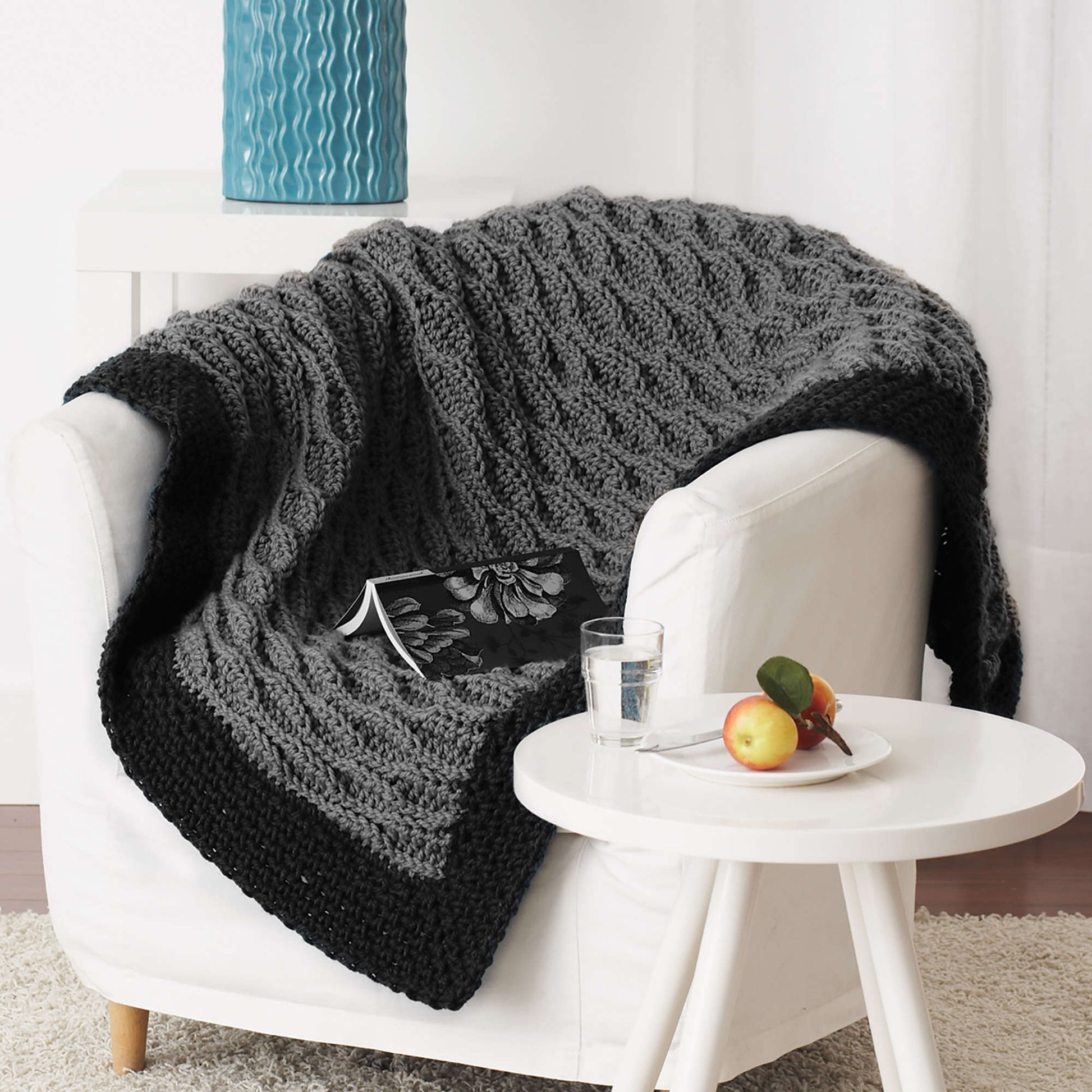 Free Bernat Quick & Easy Crochet Blanket Pattern