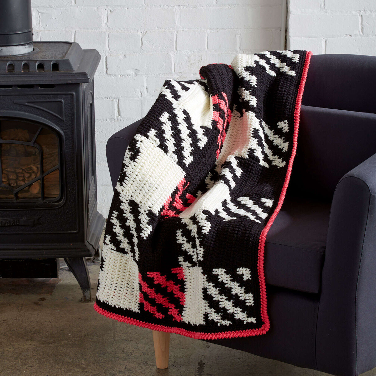 Crochet Blanket made in Bernat Super Value yarn