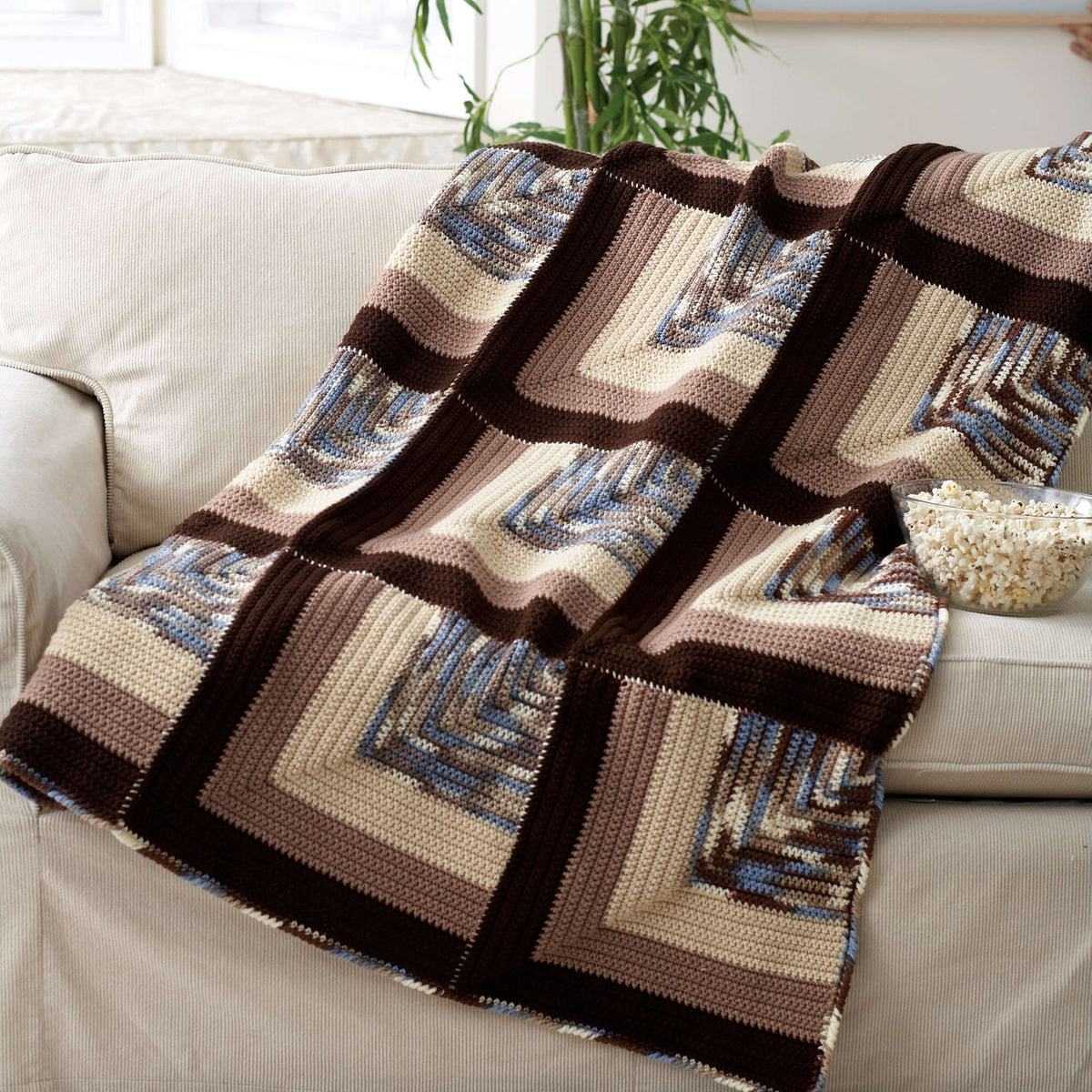 Crochet Blanket made in Bernat Super Value yarn