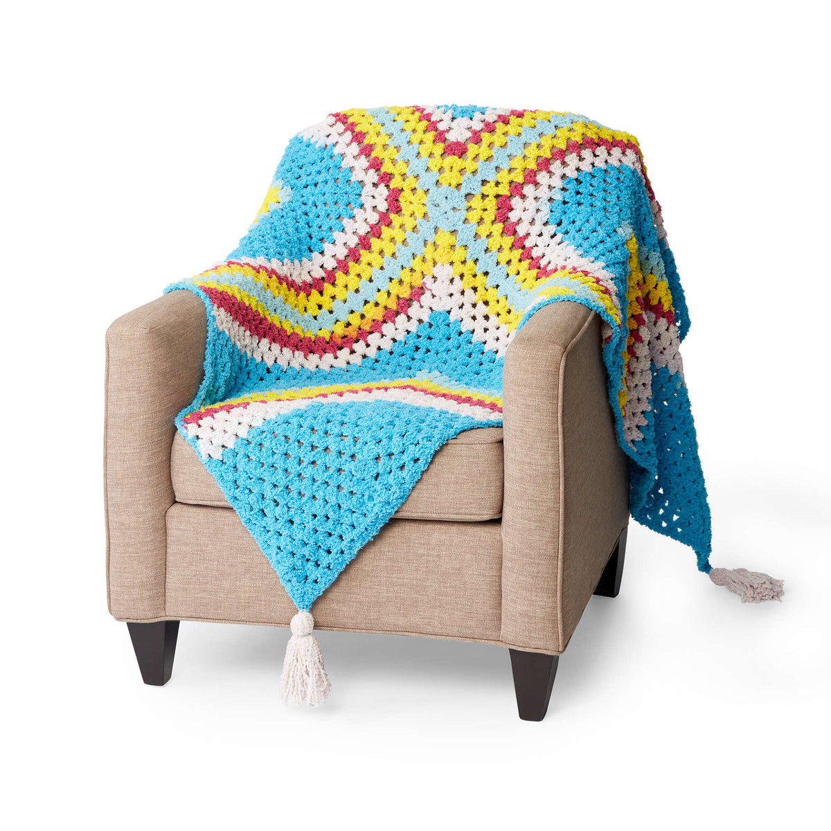 Crochet Blanket made in Bernat Blanket Breezy yarn