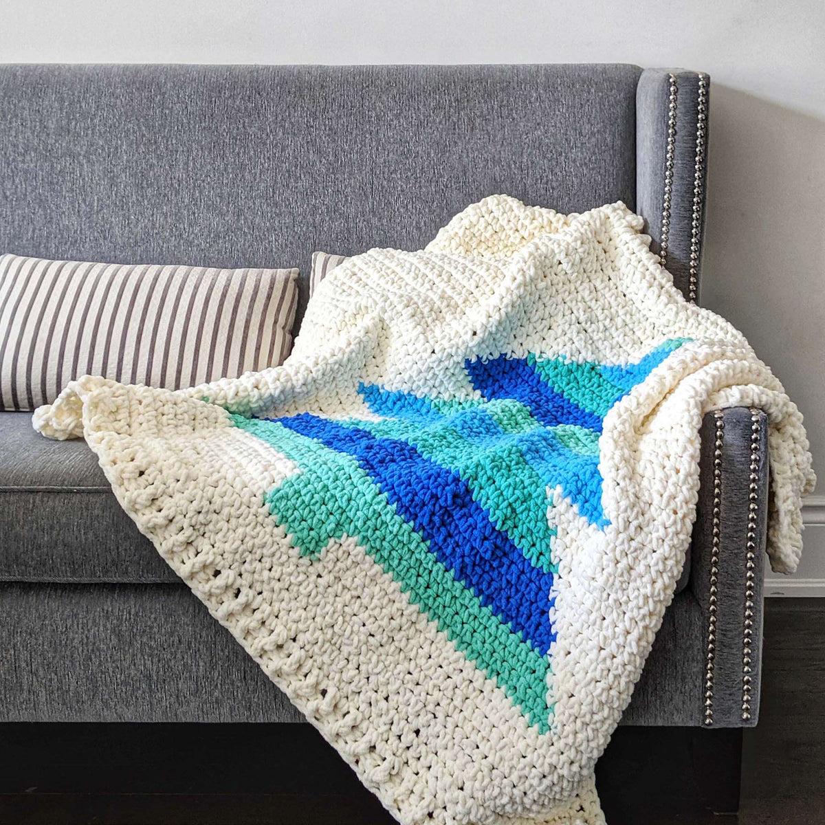 Crochet Blanket made in Bernat Blanket yarn