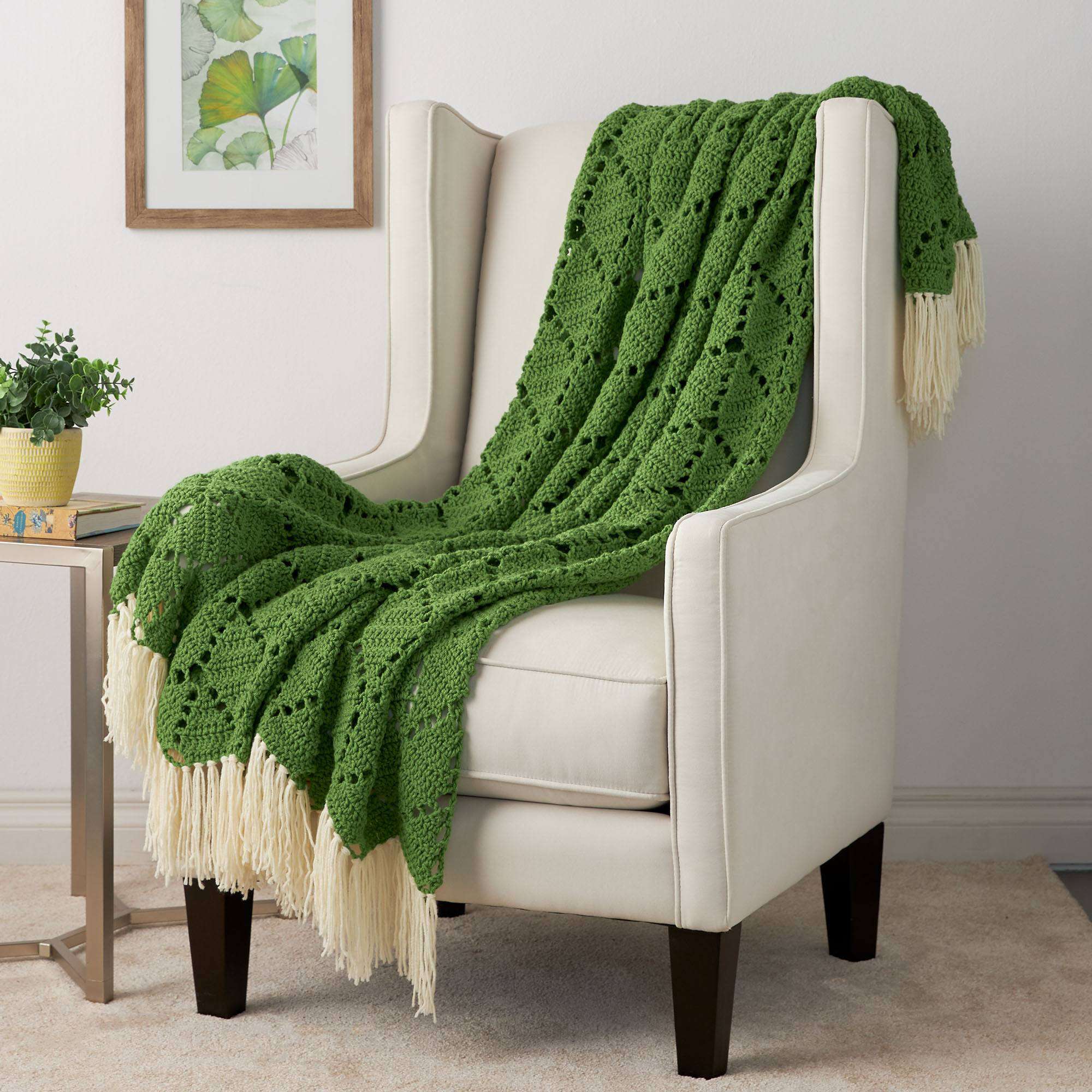 Free Bernat Growing Ivy Blanket Crochet Pattern | Yarnspirations