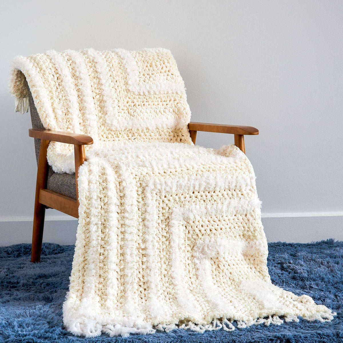Crochet Blanket made in Bernat Casa yarn