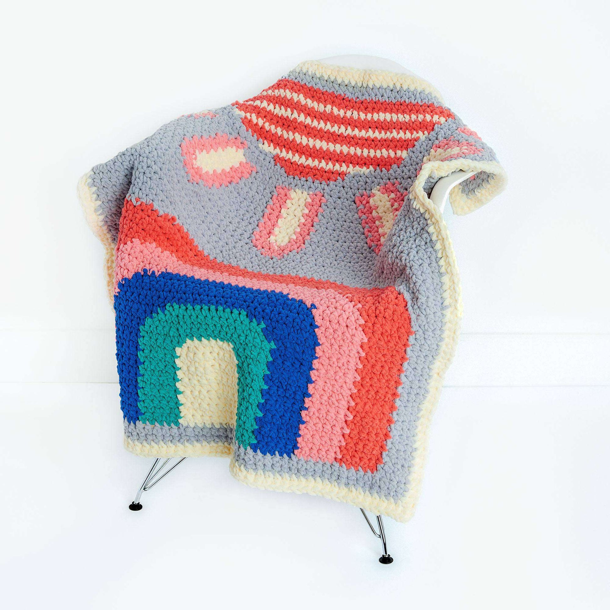 Free Bernat Good Morning Sunshine Crochet Baby Blanket Pattern
