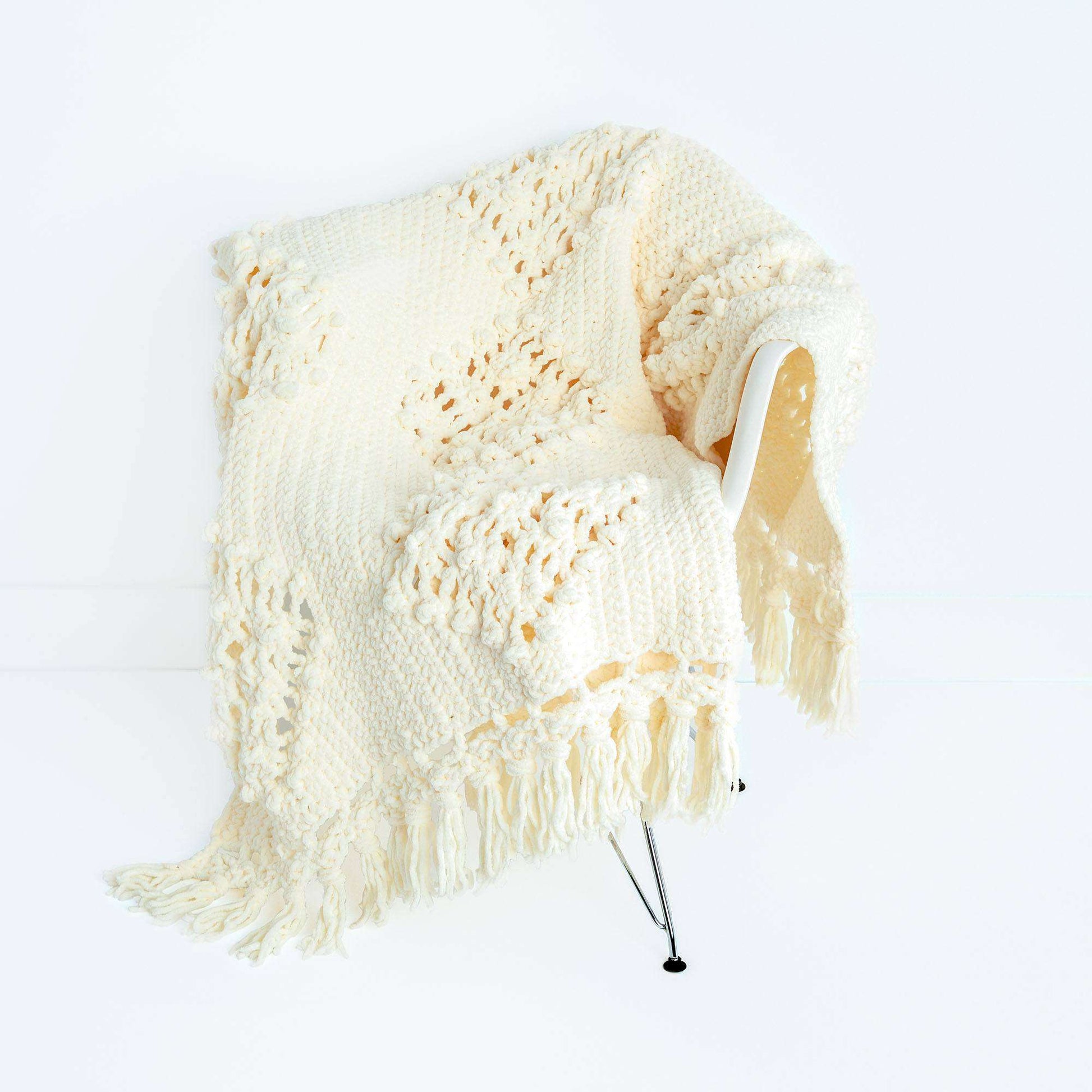 Free Bernat Knot Macrame Crochet Blanket Pattern